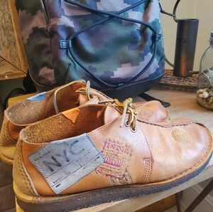 Clarks Originals Desert Travel Trek tan passport-stamped patchwork Men 12